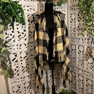 JANICE JUMPIN’ SHADES OF BROWN & TAN WITH FLIPPIN’ FRINGES ONE SIZE SHAWL